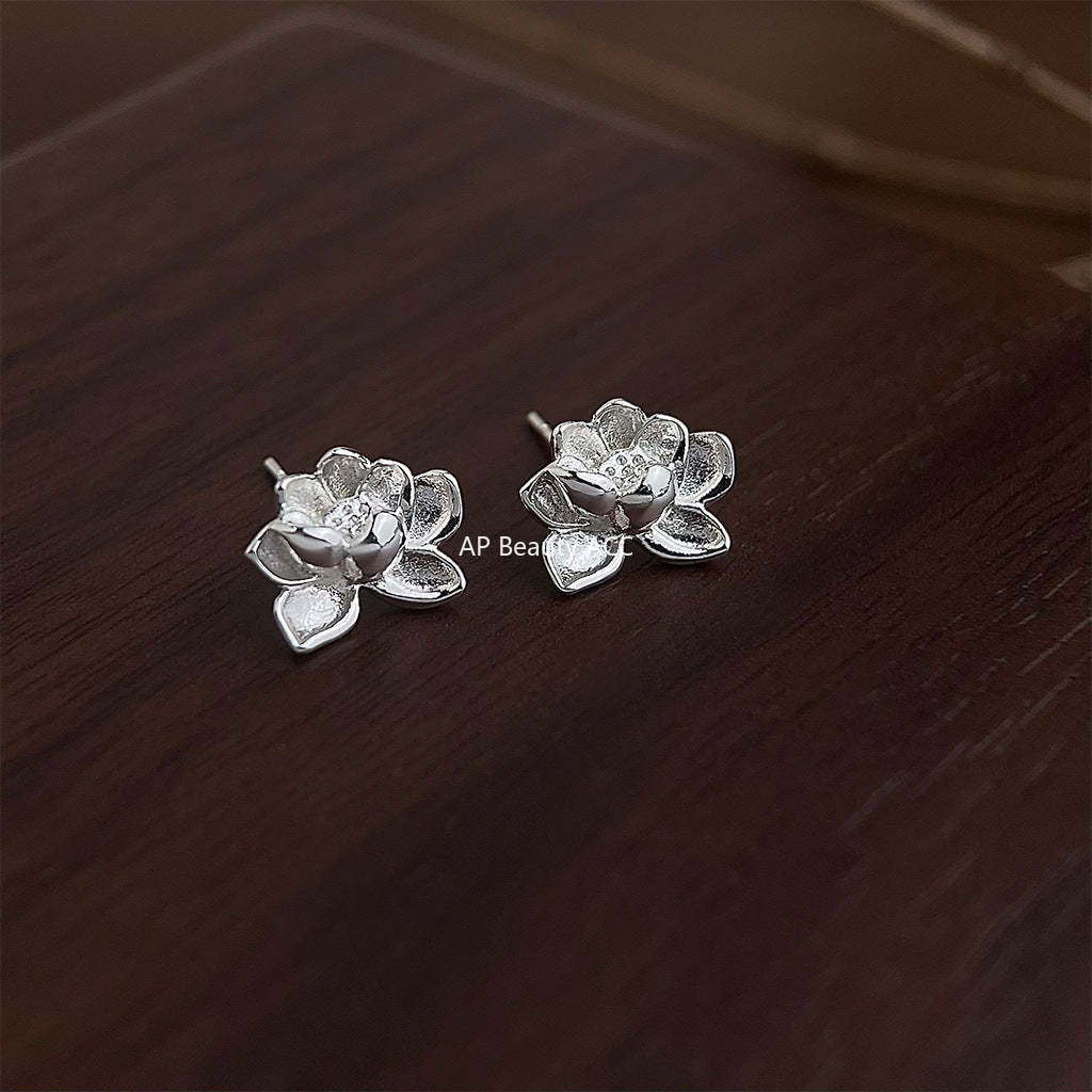 C관 - 실버톤 플라워 디자인 925 은침 귀걸이 [5581] 25.03-1