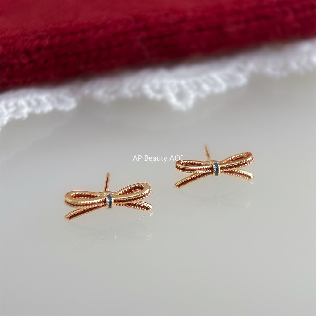 C관 - 925 은침 미니 와인 레드 리본 귀걸이 [6909] 25.10-2