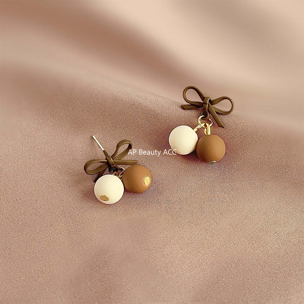 C관 - 간결한 벚꽃 오일 코팅 은침 귀걸이 [3767] 24.04-2