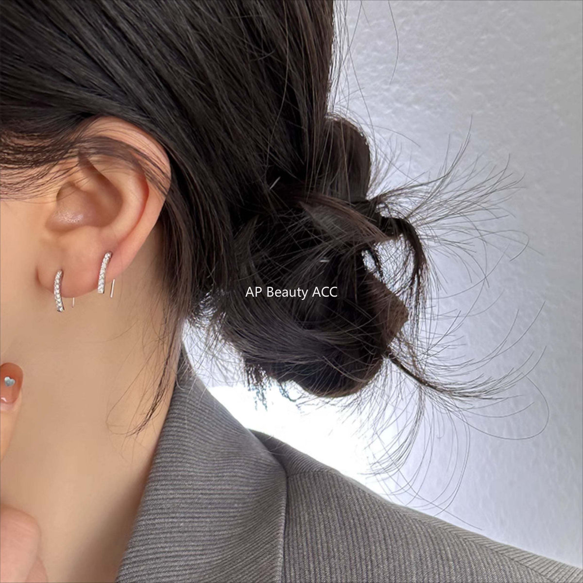 A관 - 999 실버 라인 큐빅 후크형 귀걸이 [EH-2203.EB] 25.12-2