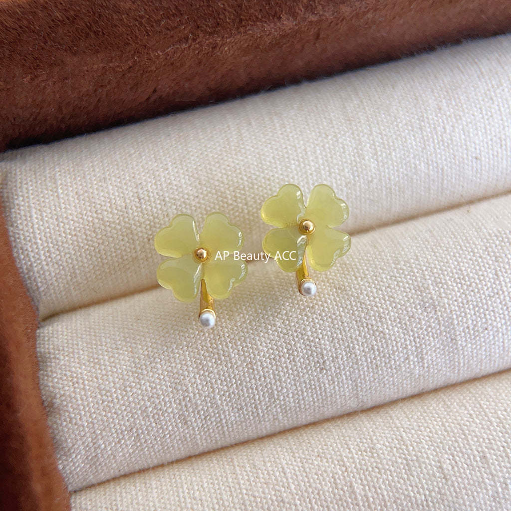 C관 - 미니 숲 속 스타일 14K 도금 은침 네잎클로버 귀걸이 [3849] 24.04-3