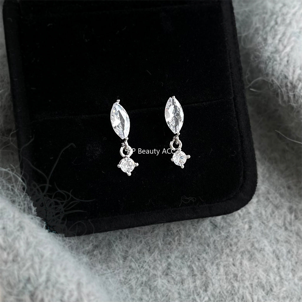 C관 - 925 은침 물방울 마퀴즈 컷 큐빅 귀걸이 [7063] 25.11-2