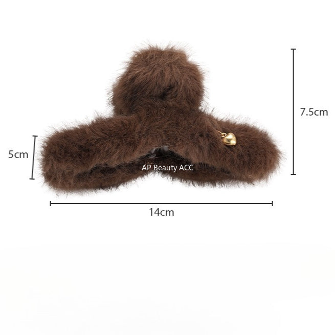 E관 - 퍼 소재 하트 포인트 집게핀 [26278] 25.11-2