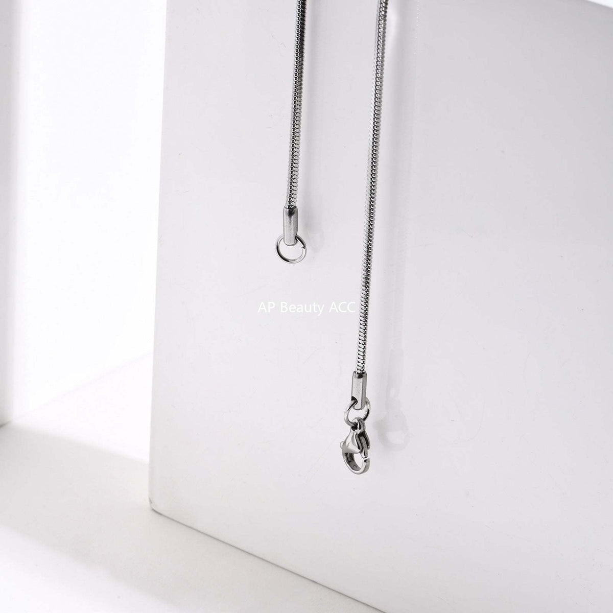 G관 - 스네이크 체인 알파벳 스테인리스 목걸이 [NC-1315] 25.11-3