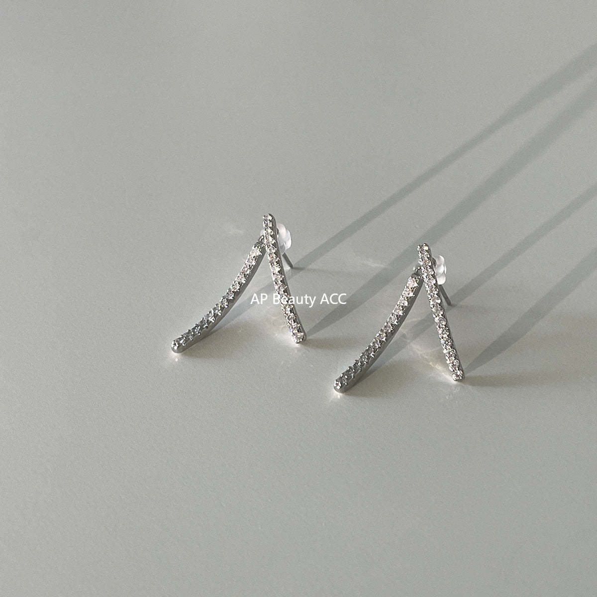 A관 - 925 은침 지오메트릭 라인 큐빅 귀걸이 [EH-4018] 25.10-2