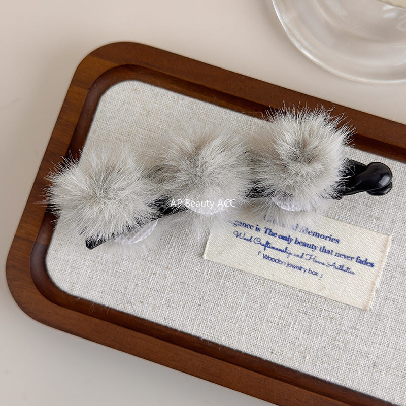 E관 - 퍼 소재 3구 디자인 집게핀 [27660] 25.11-2