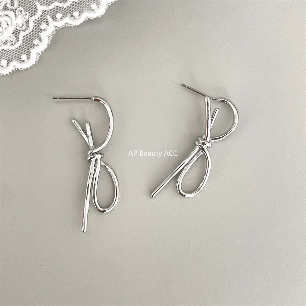 A관 - 925 은침 리본 디자인 스터드형 귀걸이 [EH-3361] 25.01-2