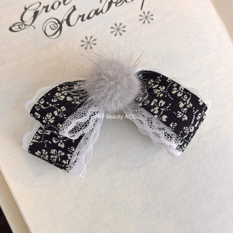 E관 - 플라워 패브릭 리본 퍼 볼 집게핀 [27774] 25.12-2