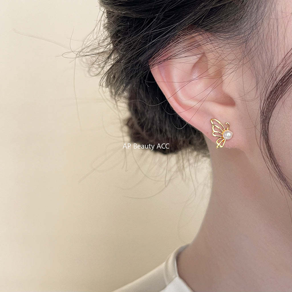 C관 - 깔끔한 나비 14K 도금 심플 귀걸이 [4143] 24.06-1