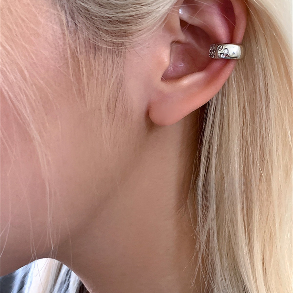 A관 - 큐빅 볼드 이어커프 귀걸이 [EJ-41] 25.10-3