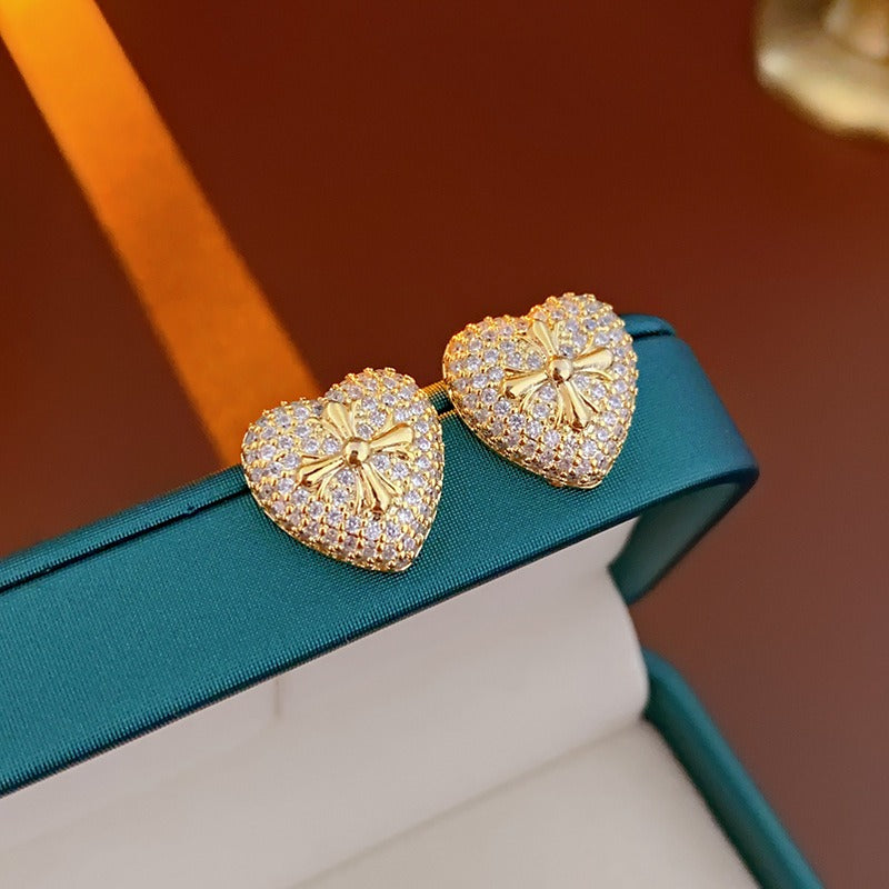 C관 - 큐빅 하트 귀걸이 세련된 귀걸이 [E18507] 24.01-4