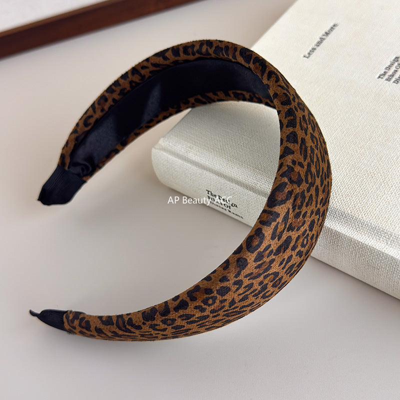 E관 - 스웨이드 호피무늬 패턴 와이드 스펀지 머리띠 [27582] 25.10-3