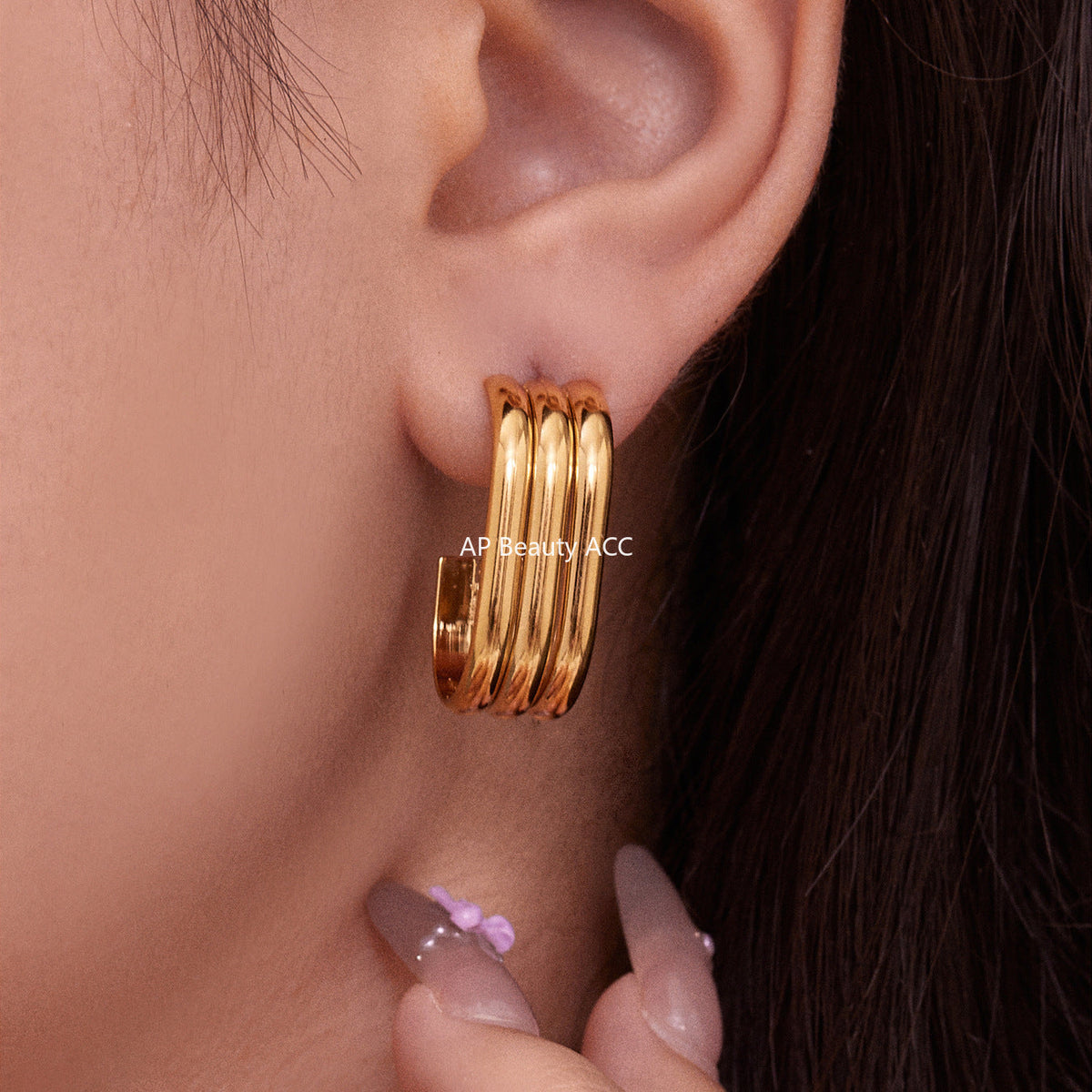 D관 - 스테인리스 18K 도금 레이어 하트 트위스트 귀걸이 [F753] 25.11-1