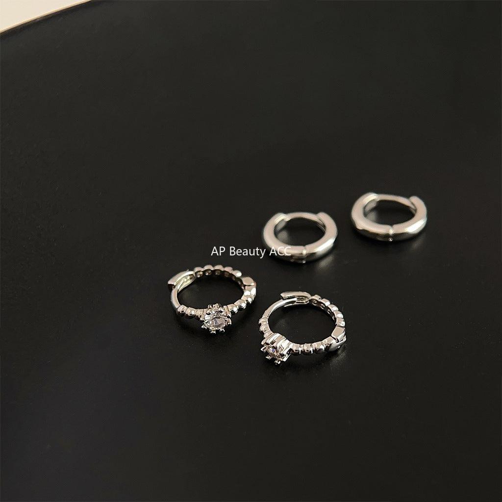 C관 - 미니멀한 스타일 큐빅 원형 귀걸이 [3675-3676] 24.03-5