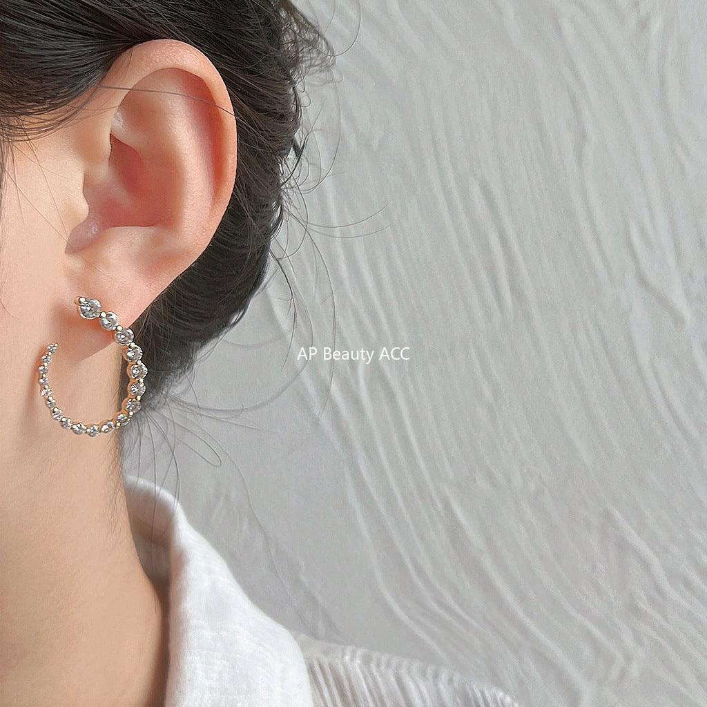 C관 - 프렌치 럭셔리 미니 큐빅 엘레강스 미니멀 귀걸이 [1965] 24.03-3