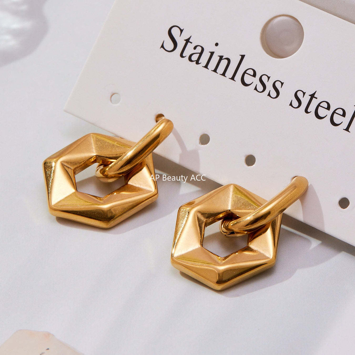 D관 - 스테인리스 18K 도금 비정형 육각형 펜던트 귀걸이 [F364] 25.10-5