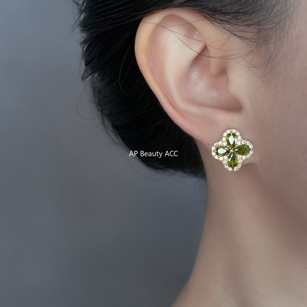 C관 - 925 은침 올리브 그린 큐빅 클로버 스터드 귀걸이 [6829] 25.10-1