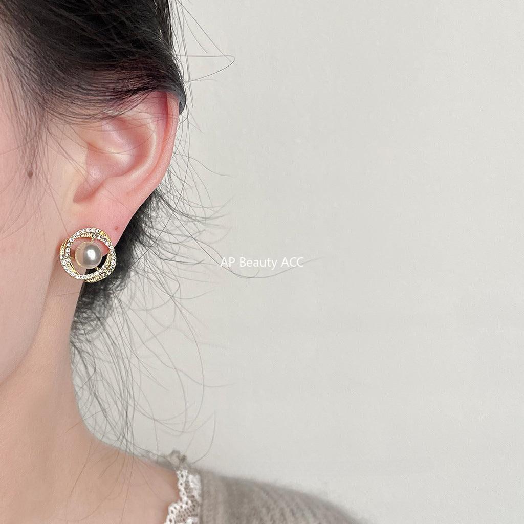 C관 - 미니멀 글라스 큐빅 레진 진주 14K 도금 트렌디 귀걸이 [3642] 24.03-3