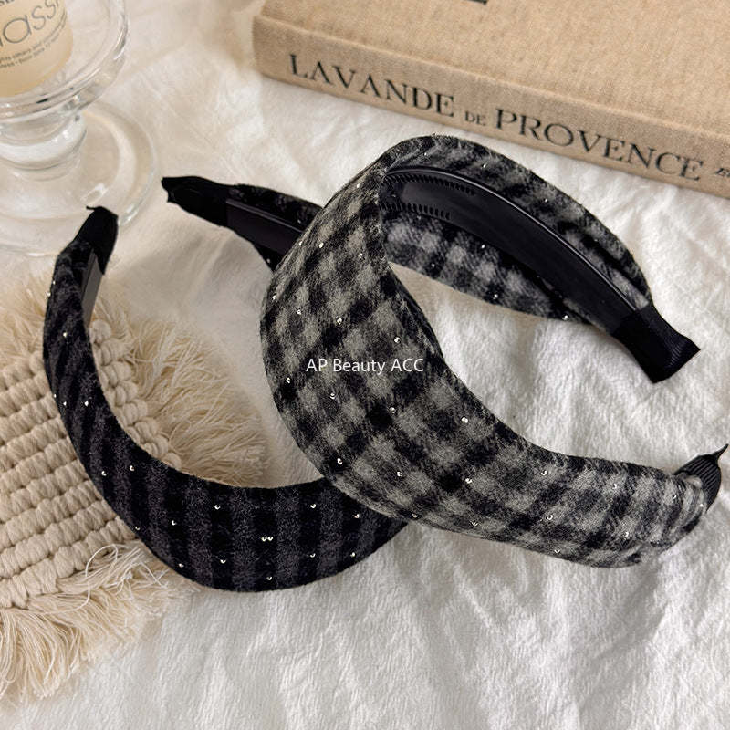 E관 - 큐빅 체크 울 와이드 머리띠 [27510] 25.09-4