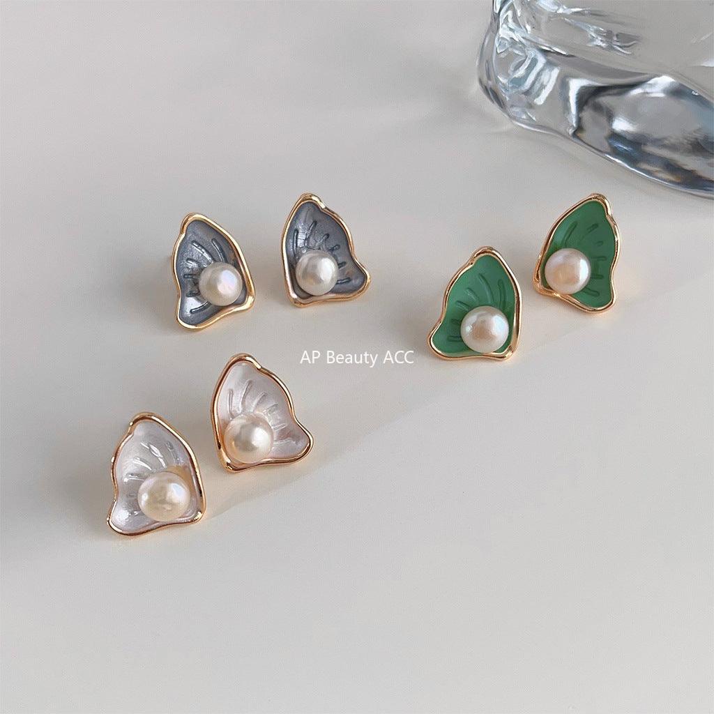 C관 - 봄여름 담수 진주 아티스트 디자이너 모델 14K 도금 귀걸이 [3636] 24.03-4