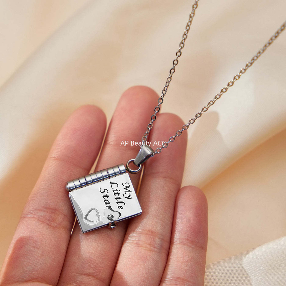 D관 - 스테인리스 스틸 18K 도금 미니 오픈 북 각인 펜던트 목걸이 [RP022] 25.12-3