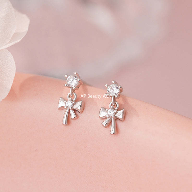 B관 - 999 실버 큐빅 리본 디자인 귀걸이 [YC9318E_1] 25.10-4