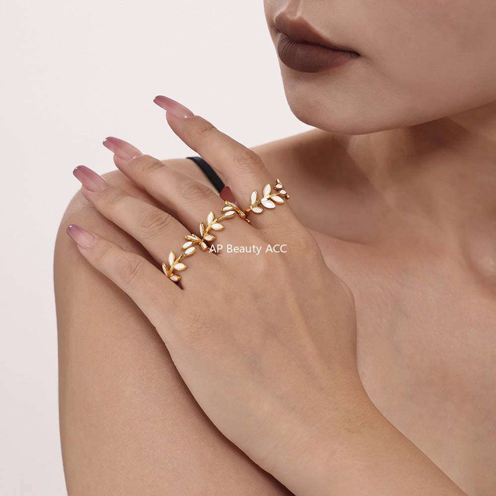 D관 - 유럽 스타일 리프 디자인 오일 코팅 스테인리스 스틸 18K 도금 반지 [A216] 24.11-2