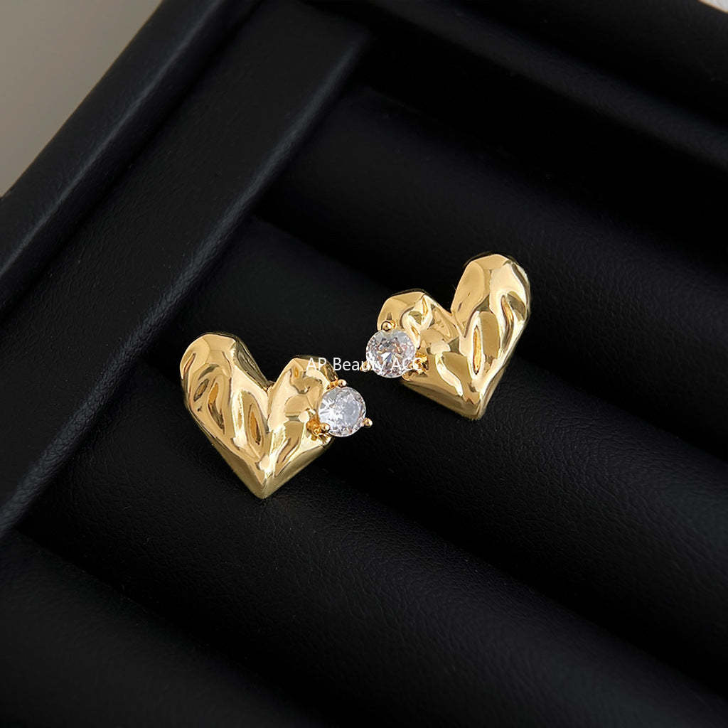 C관 - 결무늬 하트 큐빅 925 은침 귀걸이 [7152] 25.11-4