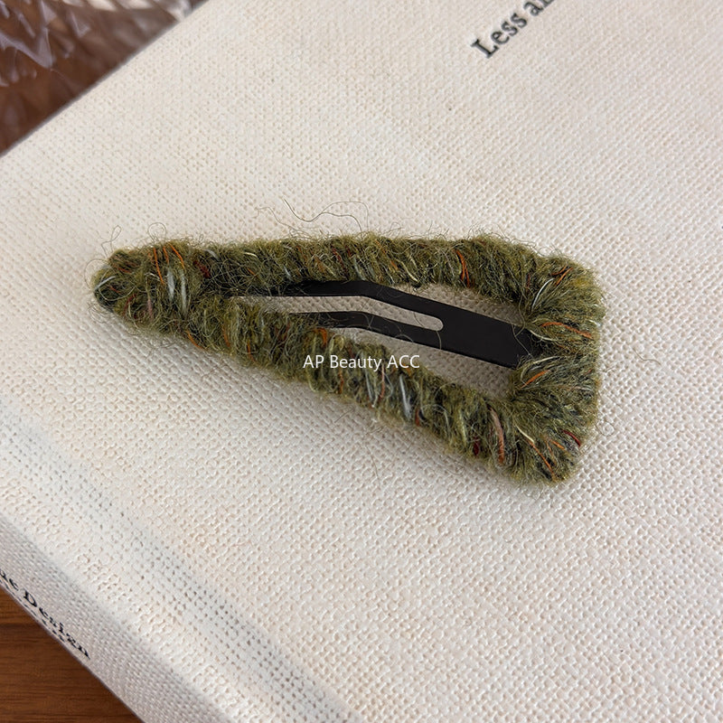 E관 - 니트실 스틸 삼각형 헤어핀 [27528] 25.10-1