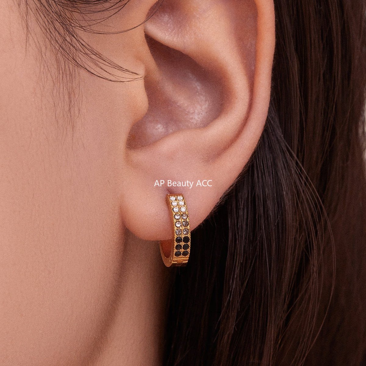 D관 - 스테인리스 18K 도금 C자형 멀티컬러 큐빅 귀걸이 [F798] 25.11-1