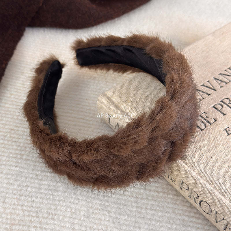 E관 - 단색 퍼 소재 땋은 디자인 머리띠 [27765] 25.12-2