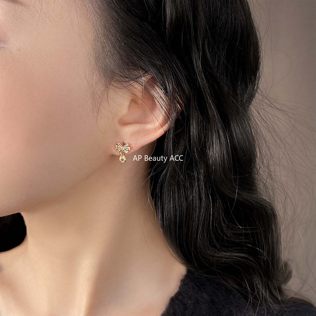 C관 - 큐빅 14K 도금 리본 물방울 은침 귀걸이 [5472] 25.02-2