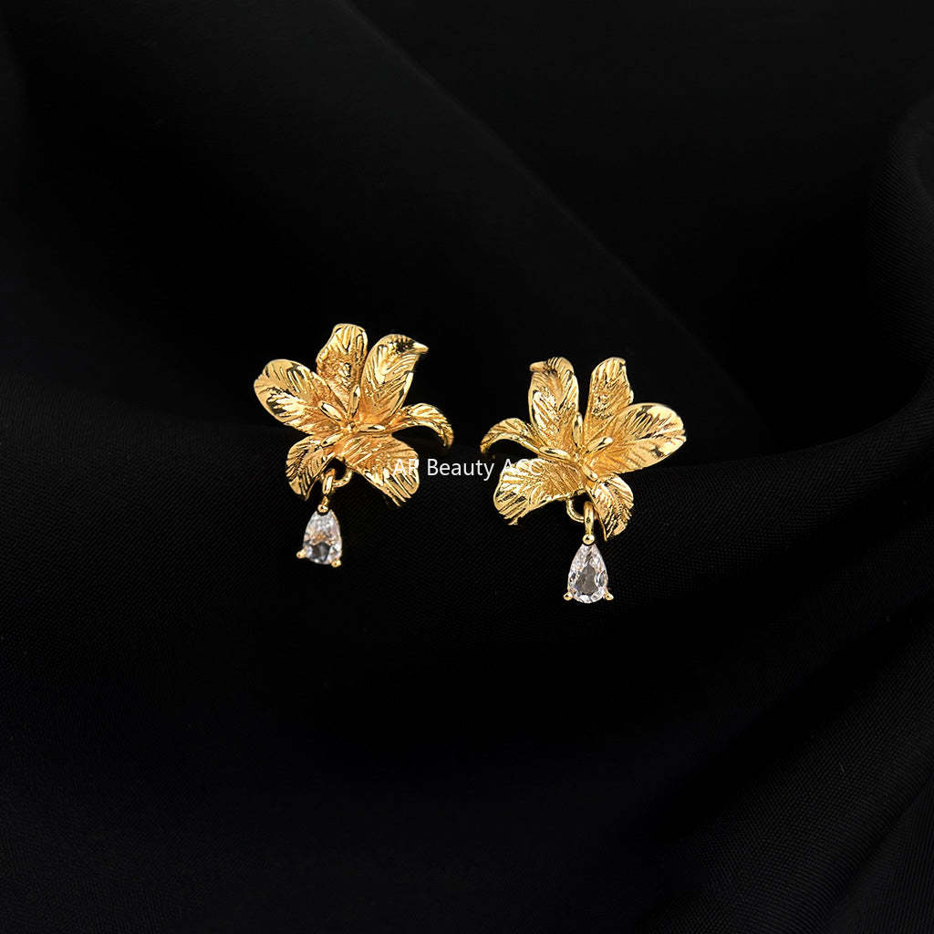 C관 - 빈티지 14K 도금 925 은침 백합 플라워 귀걸이 [5487] 25.02-2