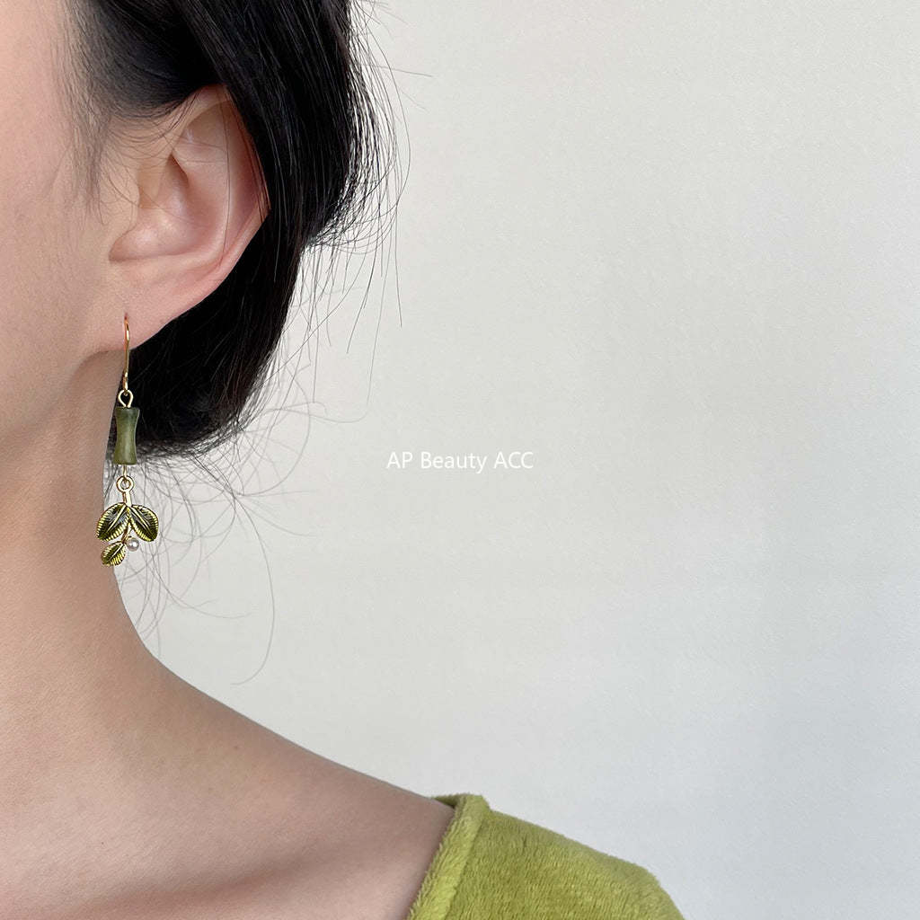 C관 - 천연석 대나무잎 모양 14K 도금 핸드메이드 디자이너 귀걸이 [3869] 24.04-4