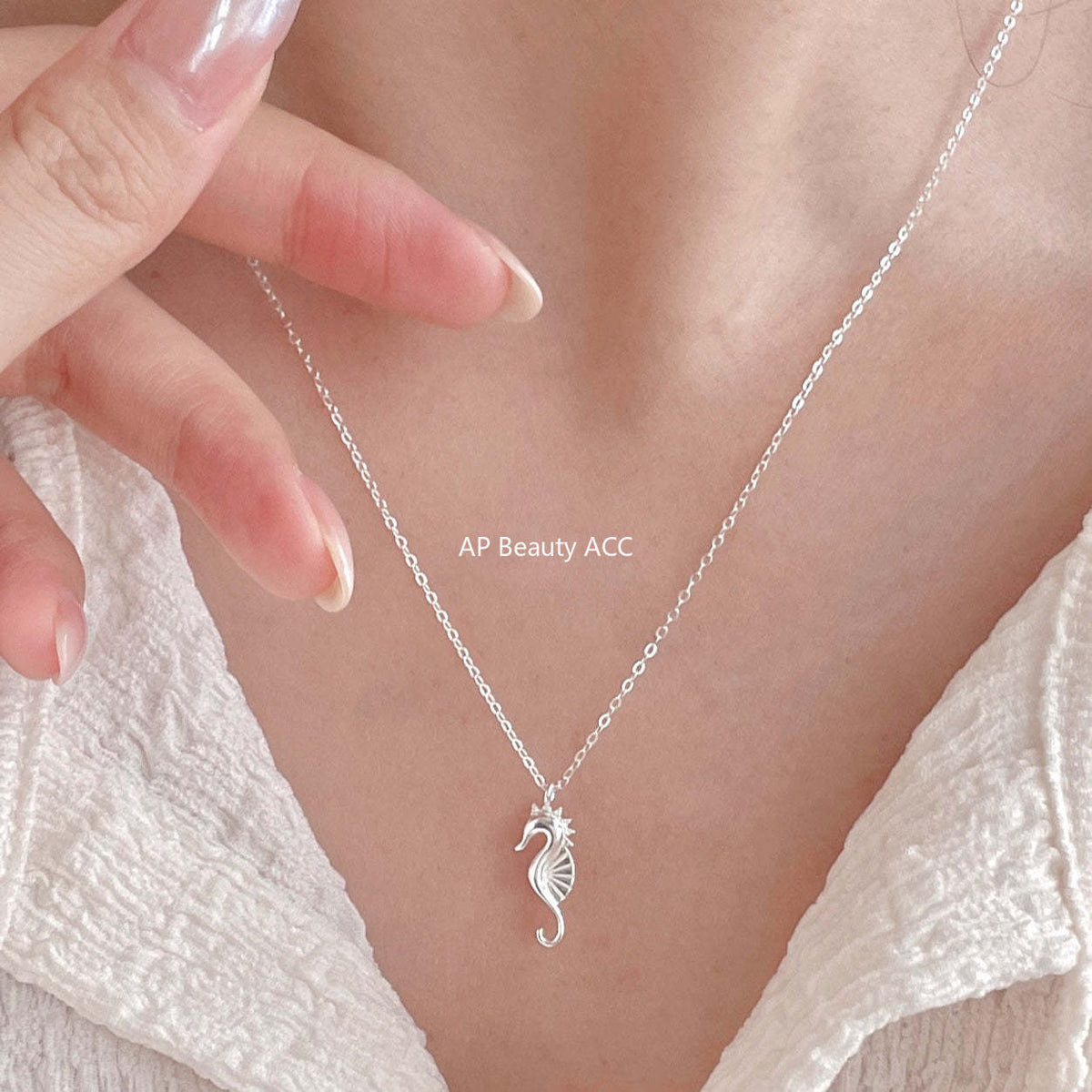 F관 - 925 실버 해마 펜던트 목걸이 [B1379] 25.10-2