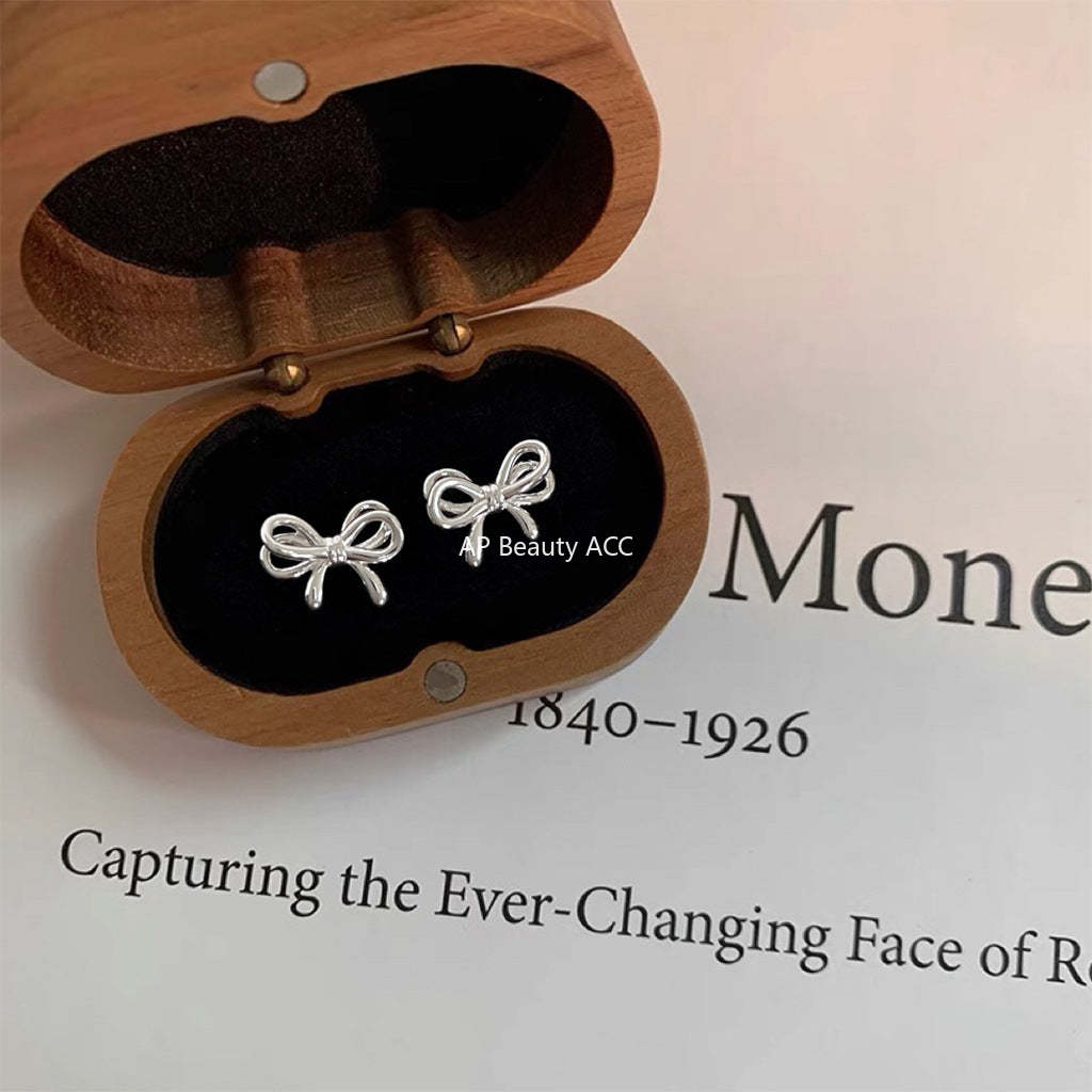 C관 - 미니 리본 귀여운 백금 도금 귀걸이 [4460] 24.07-1