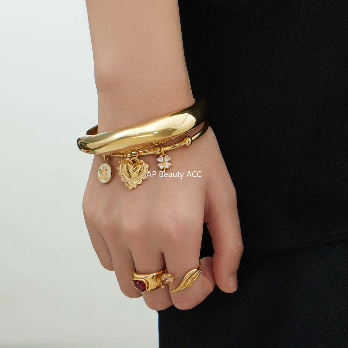 D관 - 볼드 하트 펜던트 18K 도금 스테인리스 스틸 오픈 팔찌 [Z516-Z517] 25.12-2