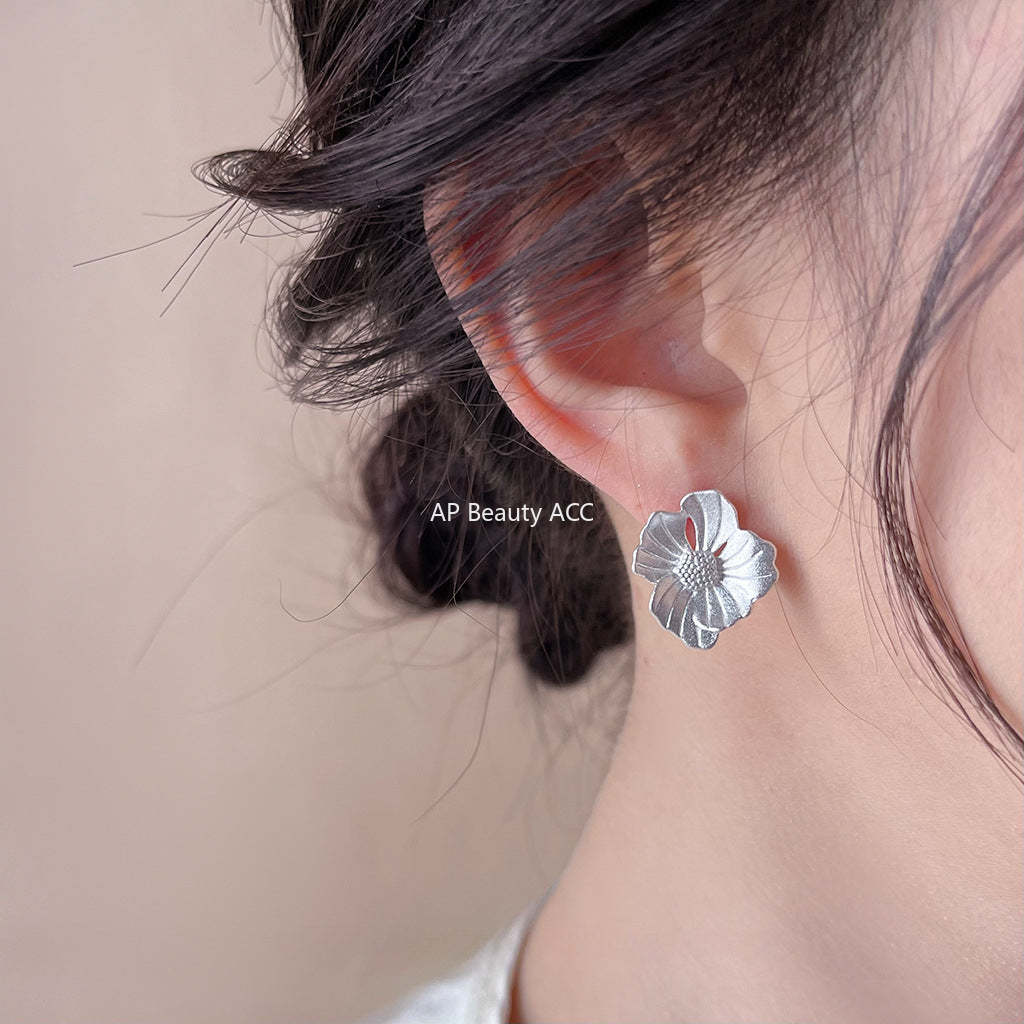 C관 - 샌드블라스트 공예 고급스러운 티꽃 귀걸이 [4099] 24.05-3