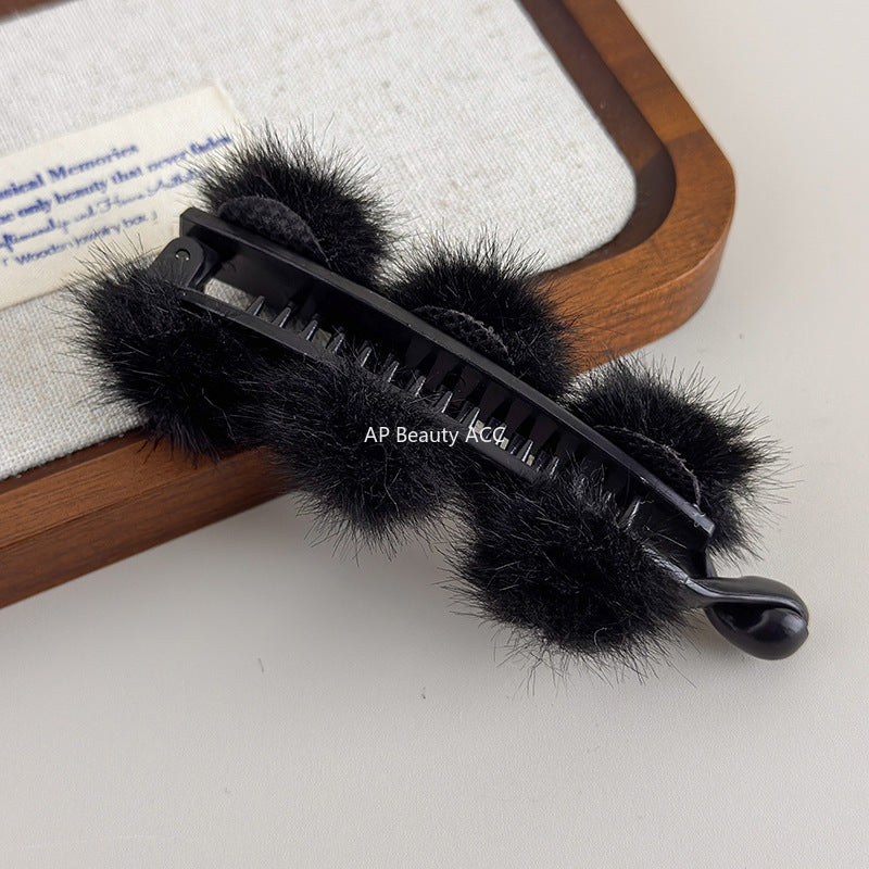 E관 - 퍼 소재 3구 디자인 집게핀 [27660] 25.11-2