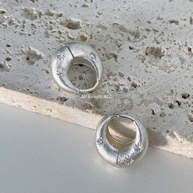 A관 - 세로 줄무늬 팔각별 큐빅 후프 귀걸이 [EH-4097] 25.12-1