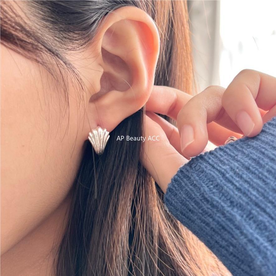 F관 - 925 실버 조개 모양 후프 귀걸이 [C1090] 25.10-4