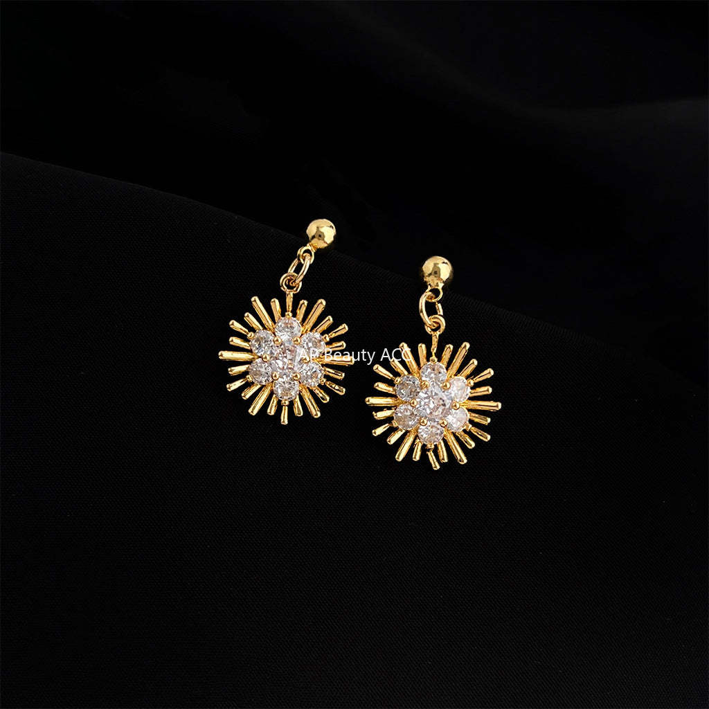 C관 - 14K 도금 해바라기 큐빅 은침 귀걸이 [5476] 25.02-3