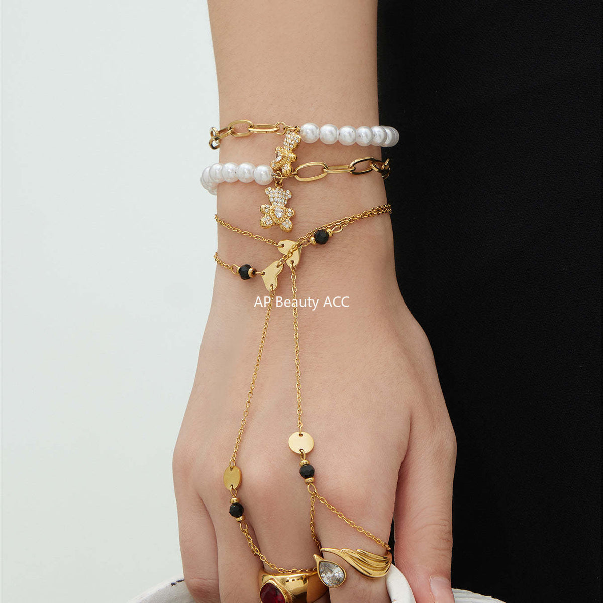 D관 - 스테인리스 스틸 18K 도금 큐빅 곰 펜던트 진주 팔찌 [E153-E162] 25.12-3