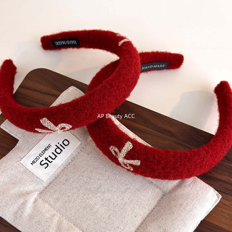 E관 - 레드 리본 자수 와이드 머리띠 [27756] 25.12-1