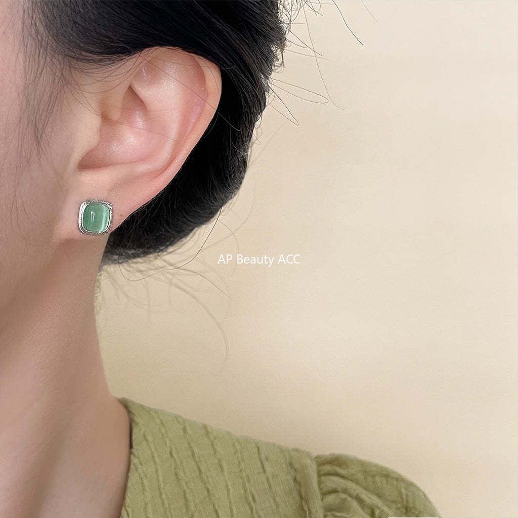 C관 - 글라스 묘안석 사각형 기하학 그린 귀걸이 [4615] 24.07-3