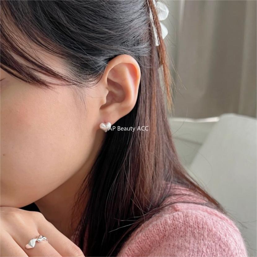 F관 - 925 실버 하트 브러시드 귀걸이 [C1191] 25.12-3