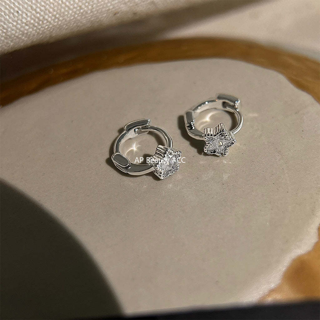 C관 - 미니멀 별 모양 큐빅 귀걸이 [5534] 25.02-2