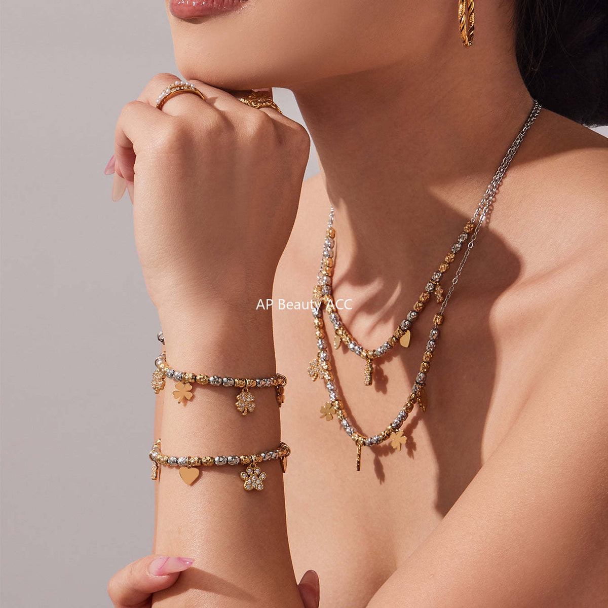 D관 - 스테인리스 투톤 네잎클로버 큐빅 펜던트 18K 도금 목걸이 팔찌 [TXP467-TXE467] 25.11-3