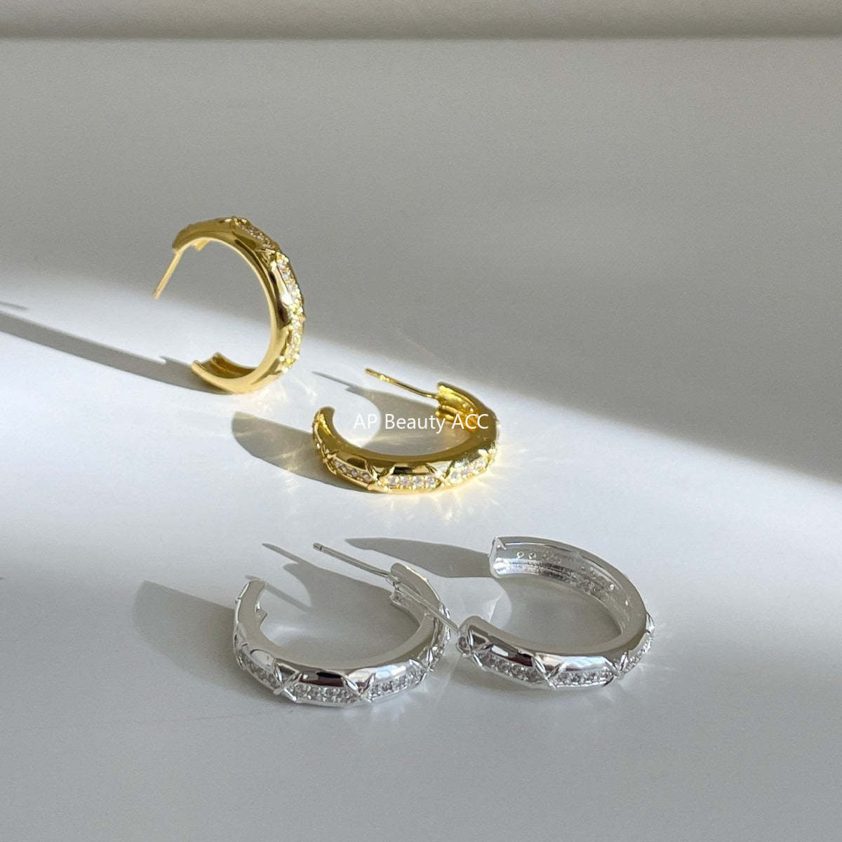 A관 - 큐빅 C형 스터드 925 은침 귀걸이 [EH-4330] 25.11-4