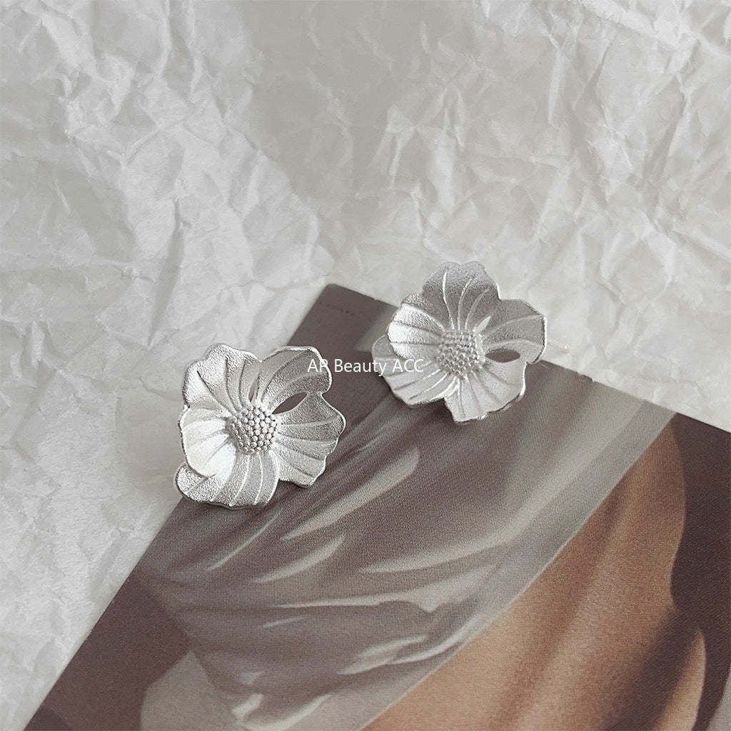 C관 - 샌드블라스트 공예 고급스러운 티꽃 귀걸이 [4099] 24.05-3